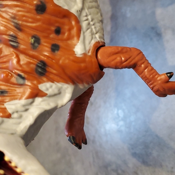 Vintage Ceratosaurus Toy Figure Dinosaur - Picture 8 of 8